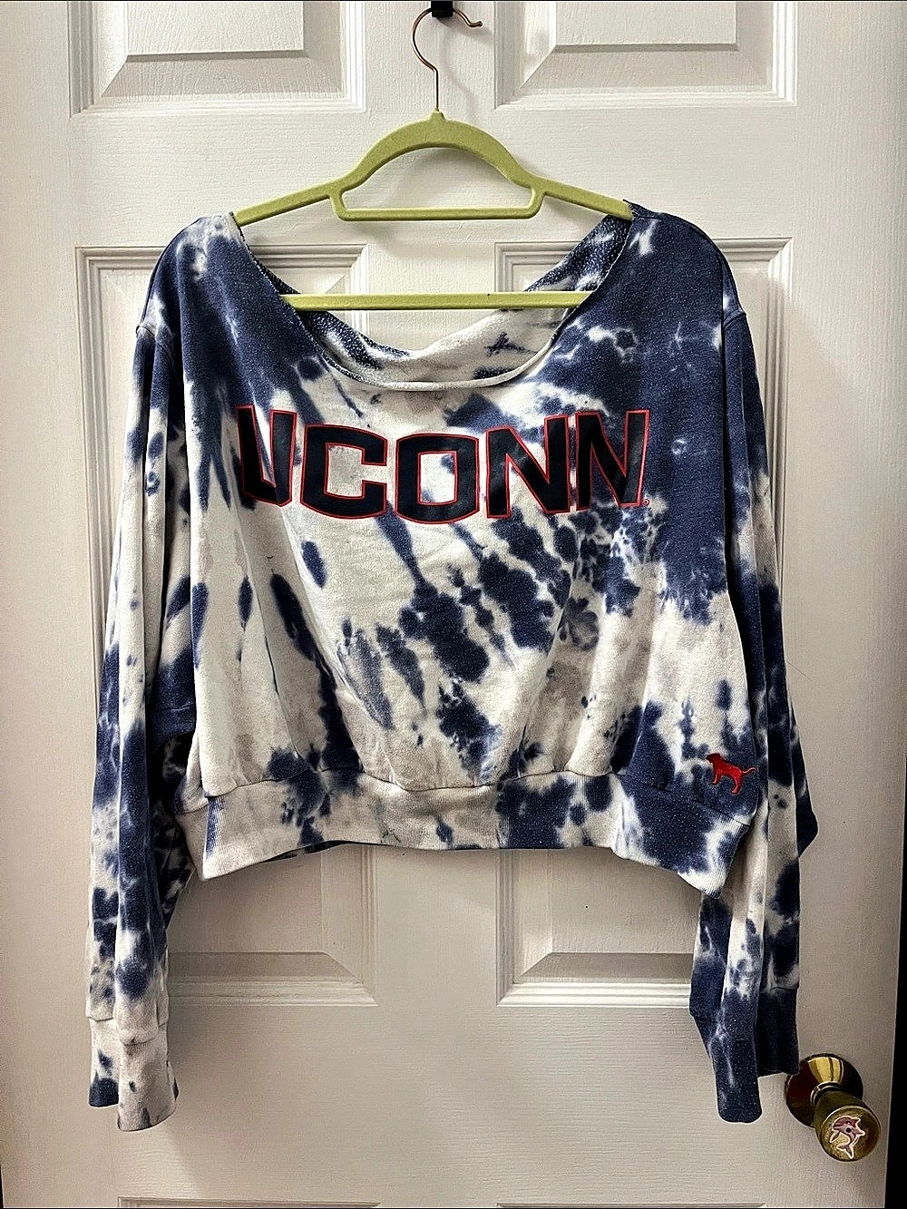 PINK Victoria's Secret UCONN Tie-Dye Cropped off the shoulder sweatshirt
